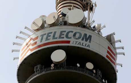 Conselho da Telecom Italia aprova oferta não vinculante pela Nextel, diz fonte