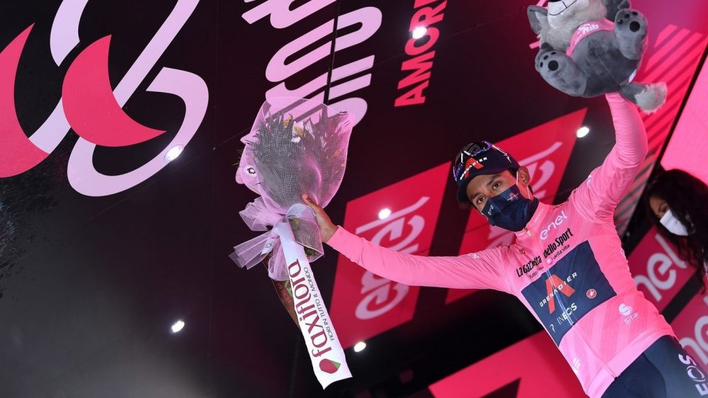 Egan Bernal conquista o título do Giro d’Italia 2021