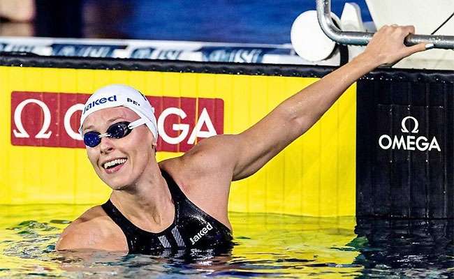 Nadadora italiana Federica Pellegrini se aposenta aos 33 anos de idade