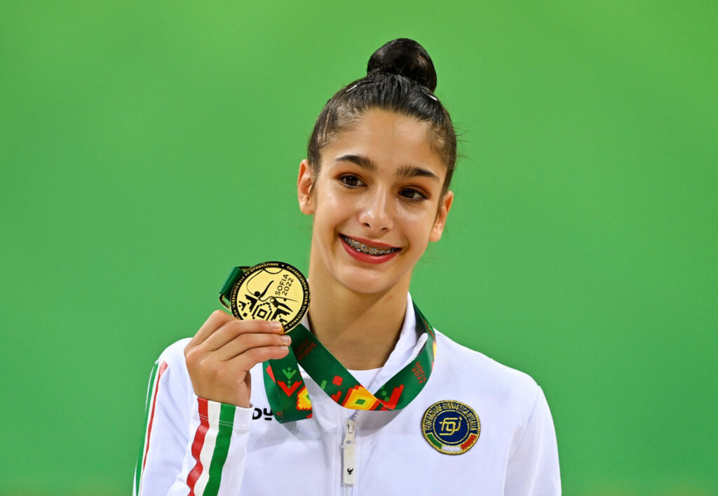 Italiana Sofia Raffaeli conquista novo ouro no Mundial de Ginástica Rítmica