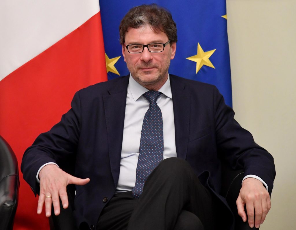 Ministro italiano afirma que terceira parcela de fundo de recuperação da UE será paga em maio