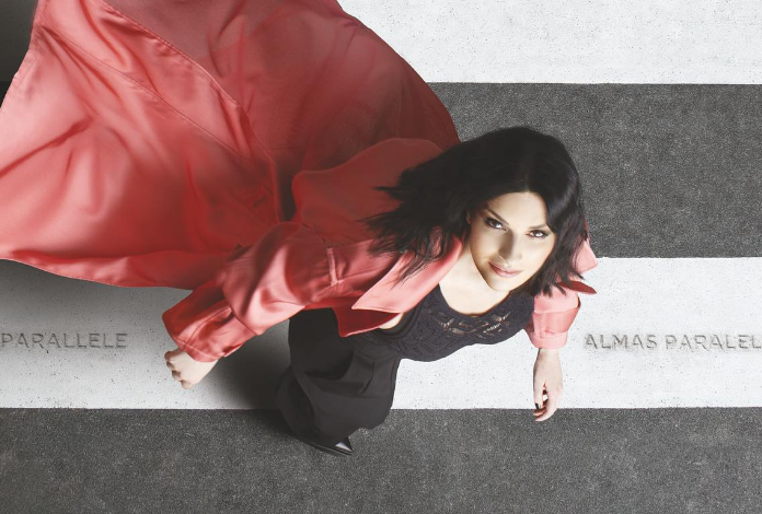 Cantora italiana Laura Pausini revela título de seu novo álbum